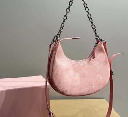 Onderarm Crossbody Moon Tas Sakura Petal Roze schouder Crossbody Multifunctionele klassieke patroon Patroon Portemonnee enkele boodschappers Portemonnees 220712