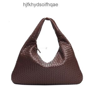 Sac en cuir sous bras