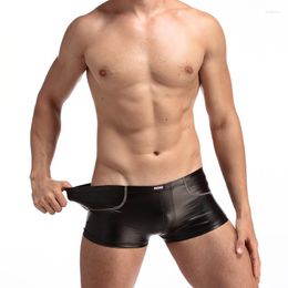 Slip 2023 mode Faux cuir élastique hommes Sexy Mini boxeurs sous-vêtements mâle Gay pénis poche Shorts Lingerie taille M L XL