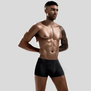 Sous-pants 4 pcs / lot haut de gamme de coton de bonne qualité Men de coton sous-vêtements doux confortable noble Sexy boxer Briefs