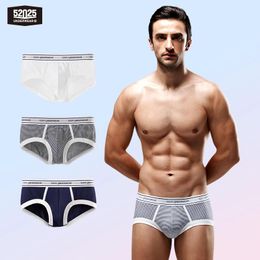 Sous-pants 52025 hommes Briefs anti-aslip 3pack Coton Modal Men de sous-vêtements Brieft de ClostFit confortable Brief