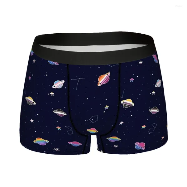 Calzoncillos LGBTQ Orgullo Planetas Estrellas en el espacio Patrón Calzoncillos tipo bóxer para hombre Ropa interior creativa transpirable Pantalones cortos con estampado de alta calidad Idea de regalo