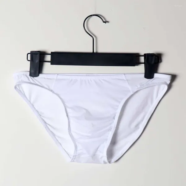 Sous-vêtements Mans Ice Soie Slips Sexy Solide Sous-vêtements Ultra Mince Respirant String Taille Basse Bikini Culotte Bulge Poche Mâle Linge