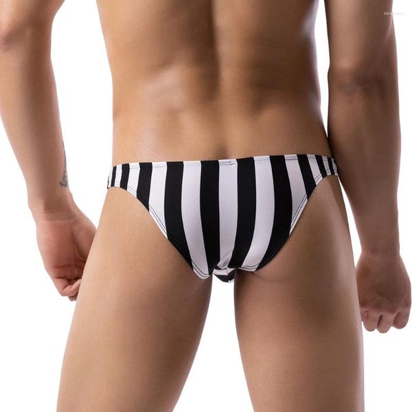 Calzoncillos para hombre, Bikini elástico con bolsa abultada, calzoncillos de tiro bajo, ropa de baño, tangas, ropa interior, suspensorio Gay, bragas estampadas