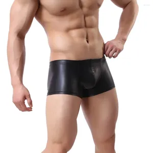 Onderbroek mannen pu lederen ondergoed bokser-shorts u convex pouch mode mannelijk slipje klassieke plaid shorts 2024