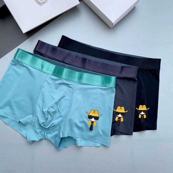 Calzoncillos Ropa interior para hombre Diseñador Ropa interior corta Boxer Seda de hielo Verano Sección ultra delgada 2022 Pantalones cortos sueltos populares Hendidura sexual Atractivo de alta calidad UFQ0