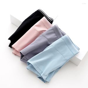 Sous-vêtements Mindygoo haute qualité logo personnalisé usine sous-vêtements personnalisés 50 coton peigné caleçons pour hommes respirant quatre coins