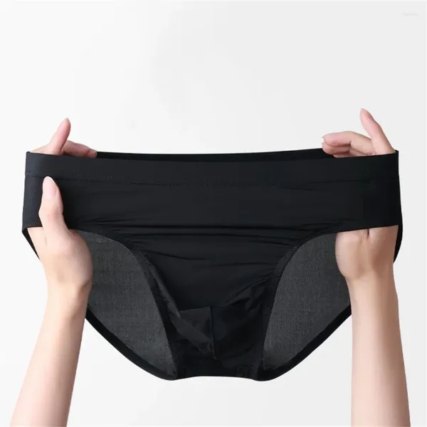 Slips Plus Taille Slips de soie de glace sans couture Hommes U Convex Solide Couleur Mâle Nylon Culotte Taille basse Poche Sous-vêtements Bulge Shorts