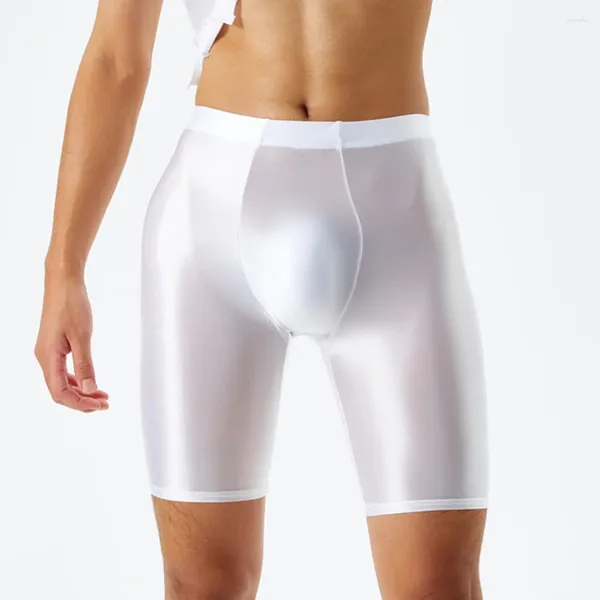 Sous-pants à l'huile sexy Shinny Sports Gym Compression Skinny Shorts pour hommes Couleur solide Half Pantal