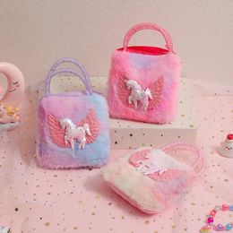 Sac à bandoulière de la peluche de dessin animé pour enfants pour les filles de la maternelle cross-body portefeuille Portable Square Zero portefeuille 240424