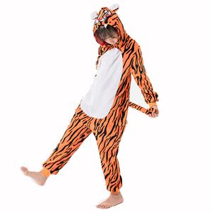 Unicorn Onesies voor kinderen Pyjama Winter Animal Jumpsuit Kids Flanel Cosplay Tiger Flanel Nachtkleding voor 4 6 8 10 12Y 201104