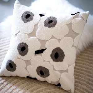 Unikko Marimekko bordado amapola almohada Finlandia estilo nórdico sala de estar sofá