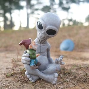 Figurines décoratives d'ornement extraterrestres