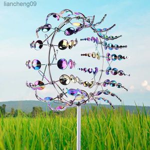 Moulin à vent en métal unique et magique Sculpture cinétique éolienne 3D Pelouse Métal Vent Solaire Spinners Cour et décoration de jardin L230620