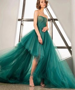 Unieke asymmetrische prom -jurk 2024 strapless groenblauw onregelmatige longtulle avond formele feestjurken beroemdheid dragen gewaden de soriee