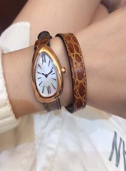 Forme de boîtier unique Double spirale Band en cuir orange Quartz Femmes Regardez les dames Watch Mother of Pearl Q094598573