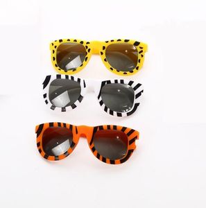 Créativité unique pour enfants Lunettes de soleil mode multicolore Babby rayures zébrés Lunettes de soleil à imprimé léopard pour filles garçons