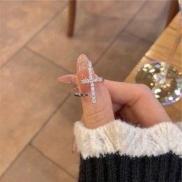 Unique Cross Ring Lab Lab Diamond 925 Sterling Silver Party Bands de mariage anneaux pour femmes Bridal Statement Bijoux Bijoux Ejitg