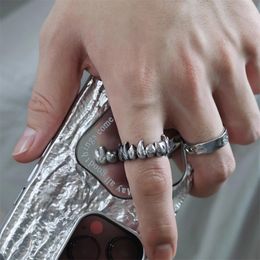 Uniek ontwerp diertanden vorm titanium stalen ring geavanceerde vaste wijsvinger gesloten hiphop charme sieraden voor mannen en vrouwen