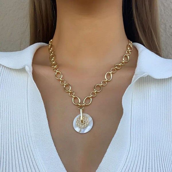 Collier avec pendentif Lotus en coquille ronde pour femmes, Design Unique, en or jaune 14 carats, bijoux à la mode