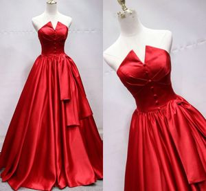 Décolleté unique rouge soirée robes de bal formelles longue 2019 bouton drapé à plusieurs niveaux Corset Dos nu Occasion spéciale robe demoiselle d'honneur