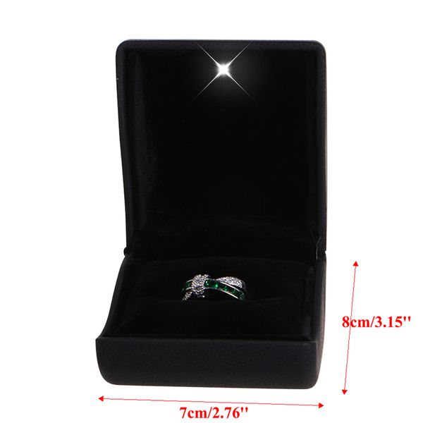 Boîtes-cadeaux bijoux en cuir Pu Unique Boîne à bague pour boîtier avec lumière LED pour le moteur de la proposition Mariage Black Blanc White R