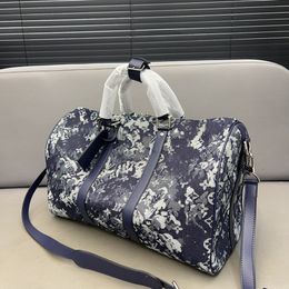 Unisex camouflage denim duffel tas, geborduurde letter keepall handtas, crossbody schoudertas, designer paren luchthaven tote, fitness yoga tas