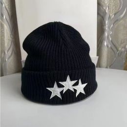 Bonnets de créateur unisexes trois étoiles, avec application d'un chapeau tricoté M, chapeau en laine brodé tendance, garde au chaud, bonnet de rue