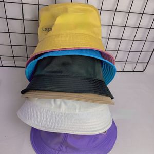Chapeaux de seau de créateur unisexes, chapeau de bassin en nylon imperméable classique avec Triangle inversé étiqueté