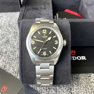 Unisex Fashion Tudery Designer horloges beginnen met keizer Helmen 26300 Mens Watch Ranger Automatic Mechanical Watch M79950 met origineel logo