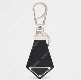 Keychains unisex Kens Mens Designer Keychain Fashion Course pour femme en cuir noir Luxury Chains Lanyards Car Key Ring Sac Charm2949113
