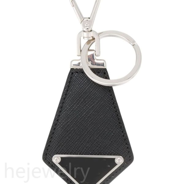 Porte-clés en cuir unisexe porte-clés de créateur pour sac à main portefeuille décoration triangle lettre voiture lanière luxe porte-clés bijoux cadeaux forme de cravate en cuir noir pj056