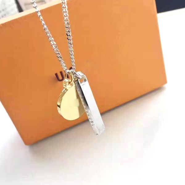 Unisexe marque de luxe femme dogtag Pendentif gravé designer Acier Inoxydable Double Lucky Lock Shell Lettre Anneau Collier Hommes numéro Bijoux En Gros Cadeau