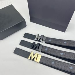 Cinturón vintage unisex para hombre Cinturones de lujo de diseñador Chapado en oro Letra Hebilla Cinturones de cuero Negocios Negro Marrón Blanco Cinturón para mujer Trajes Jeans Decorativos C23