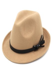 Unisexe Nouvelle mode Felt Jazz Chapeaux Classic Top Hats Men Femmes Elegant Solid Sunhat Ride Brim Fedora Élégant Trilby Gangst1069530