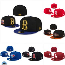 Unisexe en plein air en gros mode snapbacks baseball toutes les équipes sports de plein air sport monde patché chapeaux cousus entièrement fermés ordre de mélange 7-8