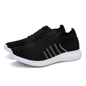 Unisex Running Shoes Mens Womens Ademend Sok Trainers Runners Sport Sneakers Zelfgemaakt Merk Gemaakt in China Grootte 39-44