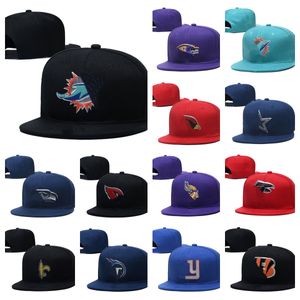 Unisex snapbacks verstelbare hoeden platte honkbal hoed ontwerper gemonteerd hoed alle tem -logo borduurwerk katoen basketbal voetbal hoed mesh hoed buitenshuis sport cap mix order