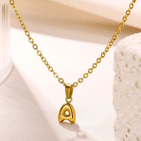 Unisexe Lettre en acier inoxydable Collier pendant délicat Mini Bubble Alphabet Jewelry for Women Men 240422