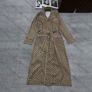 Robe de pyjama Vintage unisexe, Robe de nuit classique, Design imprimé, associé à un passepoil, vêtements de maison décontractés et élégants