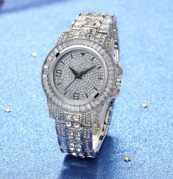 Unisex Waterdichte Horloges Heren Dameshorloge Volledige Pave Bling Crystal Rhinestone Armband Ladys Quartz Kirsite Legering Goud Middeling Heren 38mm Horloges