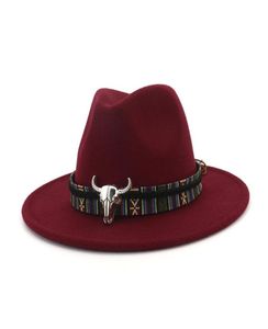 Unisexe Wide Brim Cowboy Fedora Hat Bull Bull Head Decoration Men Femmes Loon Felt Trilby Gambler Chapeaux Jazz Panama Caps286S4263663