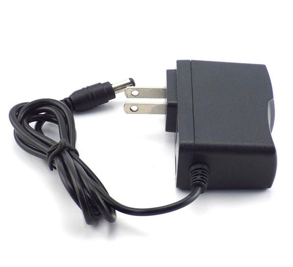 Universal 100240V a 12V 1A 1000mA AC a DC Adaptador de carga de fuente de alimentación para tira de luz LED CCTV USUKEUAU1066418