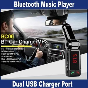 Accessoires de voiture universelle Mini chargeur de voiture Bluetooth mains libres avec double ports de charge USB 5V / 2a LCD U Disk FM Broadcast Lecteur MP3 OM-CD4