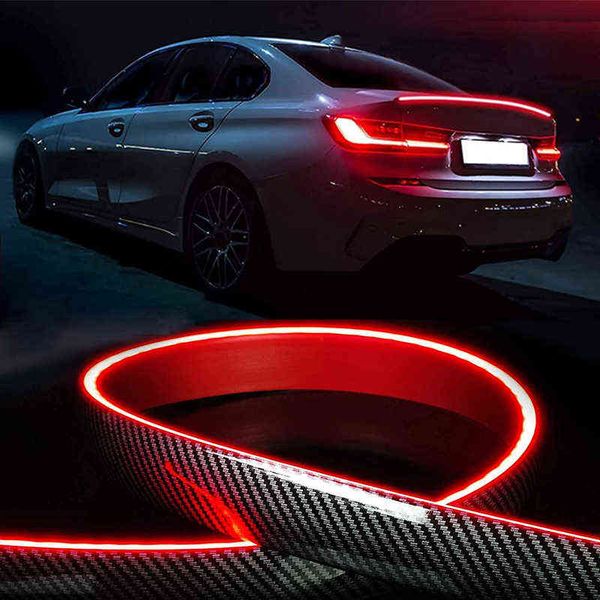 Piezas exteriores del coche universal Fibra de carbono LED Luz del alerón trasero para el coche BMW 12V Señal de giro Freno DRL Lámpara Accesorios modificados Y220708