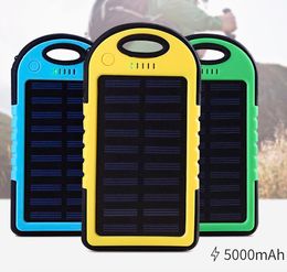 Banque d'énergie solaire imperméable universelle Chargers portables pour le téléphone Batterie externe Charge rapide avec lampe de poche LED
