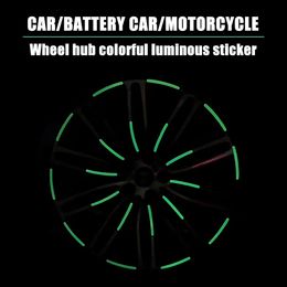 Universal Wheel Tyre Night Fluorescerende Color Sticker voor autoricfiets Motorfiets Bandenrand WAARSCHUWING TAPES LUMIGE Reflecterende strips