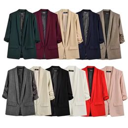Unizera Autumn Women's Fashion's Fashion Casual Roll Sleeve Blazer Blazer Tempérament polyvalent Slim Top 231227