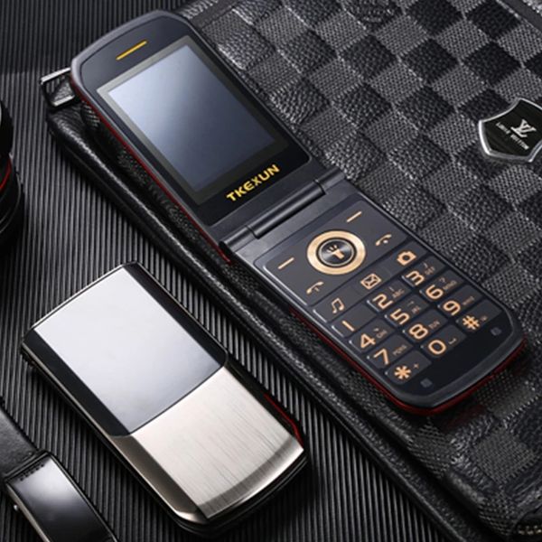 Débloqué extra mince original TKEXUN Old Man Flip téléphones portables double carte SIM torche en métal écran d'écriture téléphone portable grande clé caméra MP3 téléphone portable