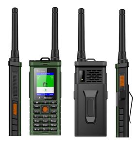 Desbloqueado resistente a prueba de golpes teléfono móvil al aire libre UHF Hardware intercomunicador Walkie Talkie SOS Dial Clip para cinturón Powerbank GSM red Flash1636959